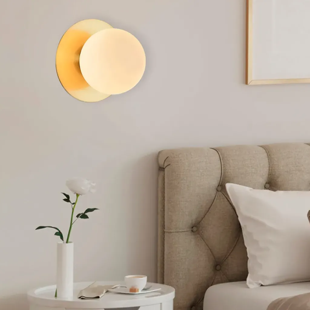 Fabrique de Styles Applique en metal doré et verre laiton d18cm blanc - Manor* Appliques