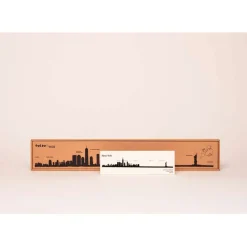 Fabrique de Styles Décoration murale ligne en acier NYC L50cm* Déco À Suspendre Et Adhésive