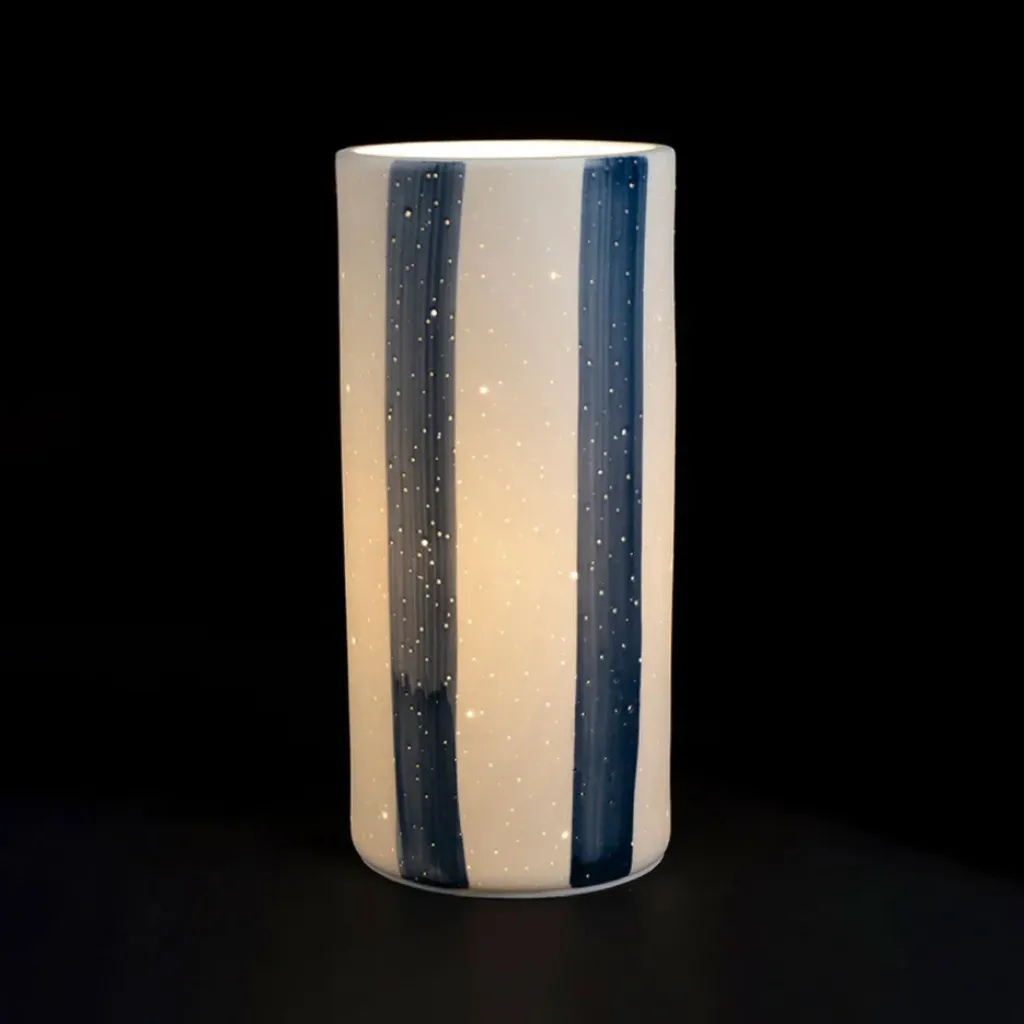 Fabrique de Styles Lampe cylindre en porcelaine rayée et blanc h24cm - Alaria* Lampes À Poser