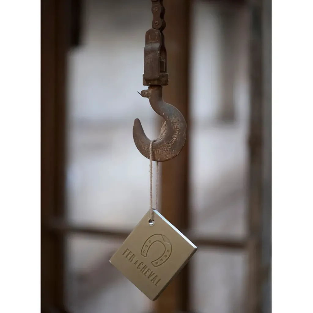 Fabrique de Styles Savon de marseille en tranche à l'huile d' 125g* Savon Solide